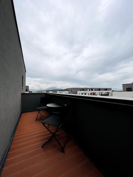 Skylark - Singapore Penthouse With Jacuzzi & Panoramic View Braszów Zewnętrze zdjęcie